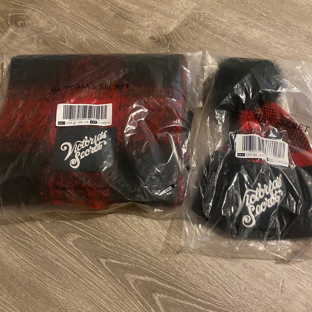 Victoria's Secret Red and Black Scarf Set. Includes scarf and bennie (with Pom)